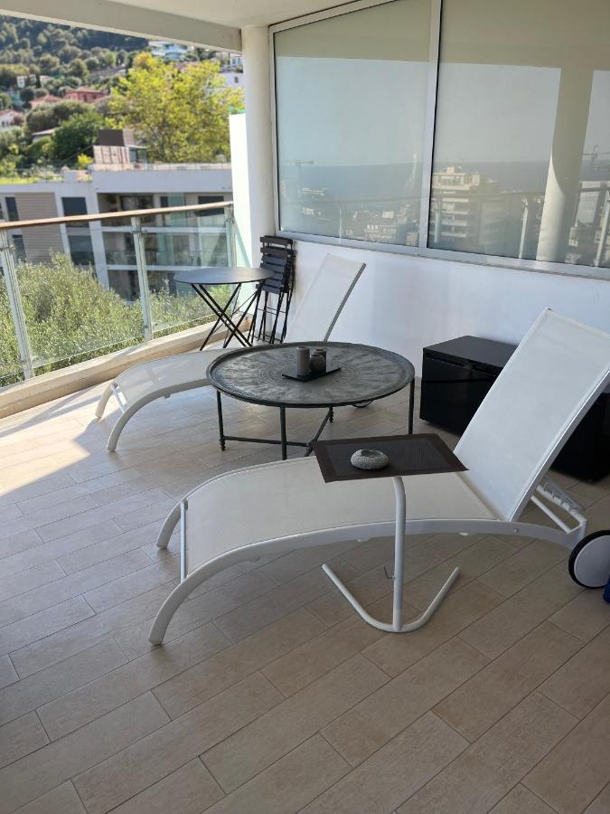 Apartment Grand 3 Pieces Avec Terrasse Vue Confort